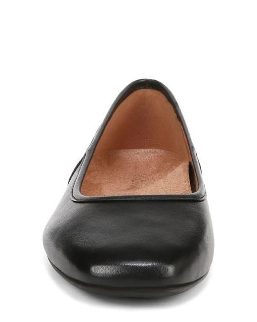 Vionic Black Orinda Square Toe Flat