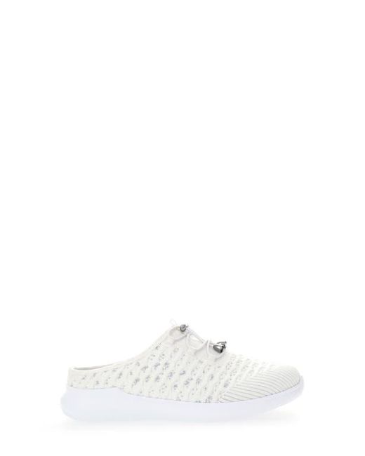 Propet White Travelbound Slide Sneaker