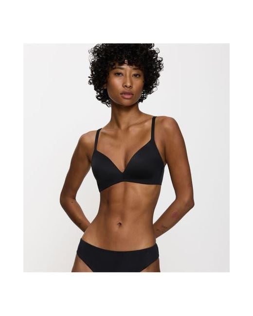 Triumph Black Body Makeup Soft Touch Wireless Padded Bra