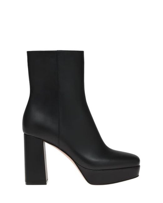 Gianvito Rossi Black Daisen Booties