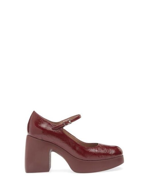 Wonders Red Mary Jane Platform Pump