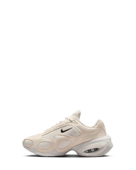 Nike White Air Max Muse Se Sneaker