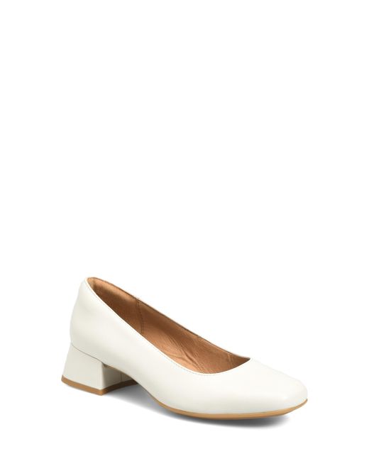Söfft White Lillian Pump