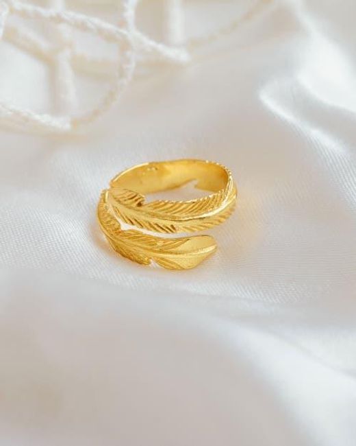 Ottoman Hands Metallic Feather Ring