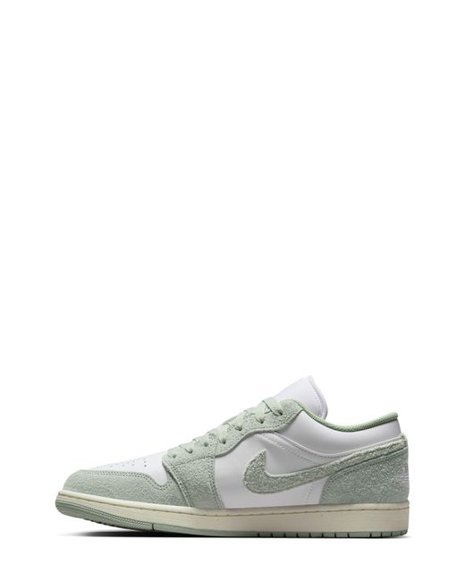 Nike Green Air 1 Low Se Sneaker for men