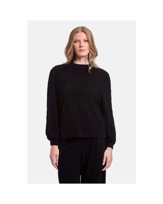 Capsule 121 Black The Port Pullover