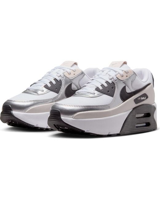 Nike Metallic Air Max 90 Lv8 Platform Sneaker