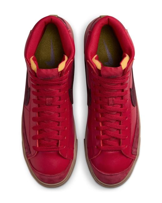 Nike Red Blazer Mid '77 Vintage Sneaker for men