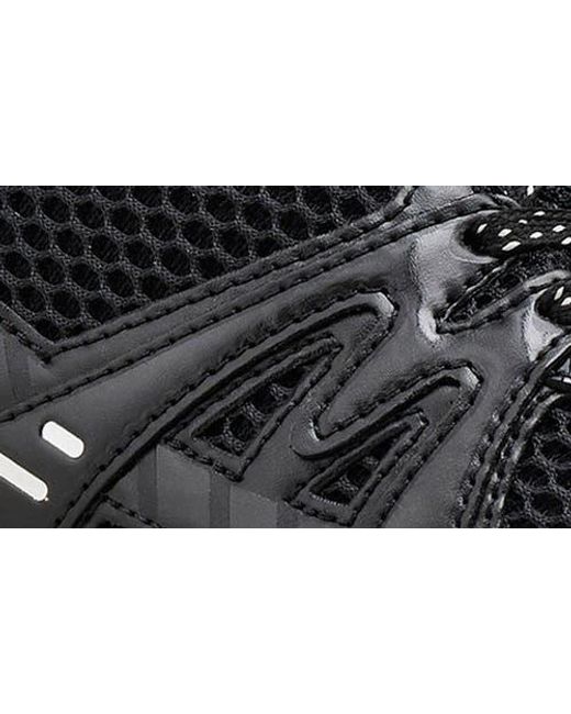 Marc Jacobs Black Gender Inclusive 72 Spring Sneaker