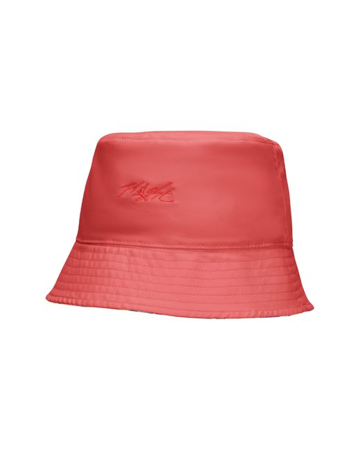 Nike Red Apex Reversible Bucket Hat for men