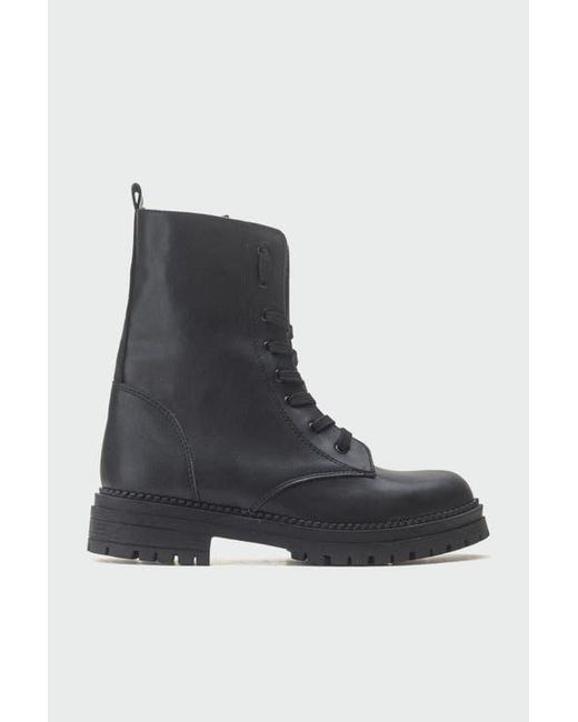 Prologue Shoes Gray Singa Boot