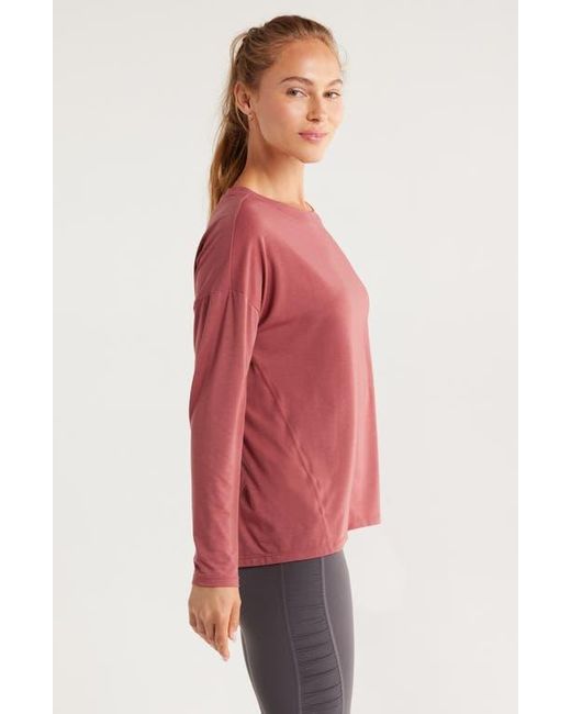 Zella Red Breathe Long Sleeve Split Back T-Shirt