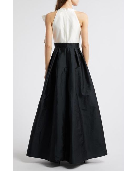 Eliza J Women's Black Bow Crystal Mikadoballgown