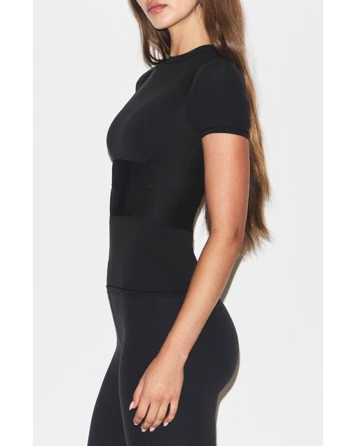 Skims Body Posture Enhancing Vest in Black | Lyst