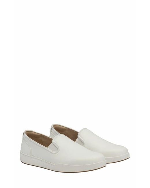 ABEO White Encore Slip On Sneaker