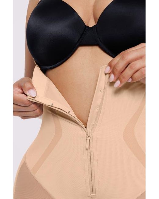 Shapellx Natural Curve Code Airy Comfy Smoothing Short