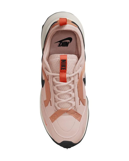 Nike Pink Tc 7900 Sneaker