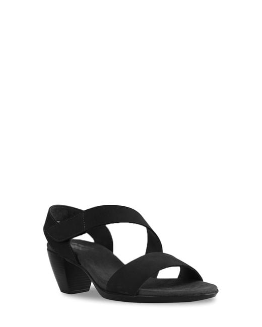Munro Black Lucia Sandal
