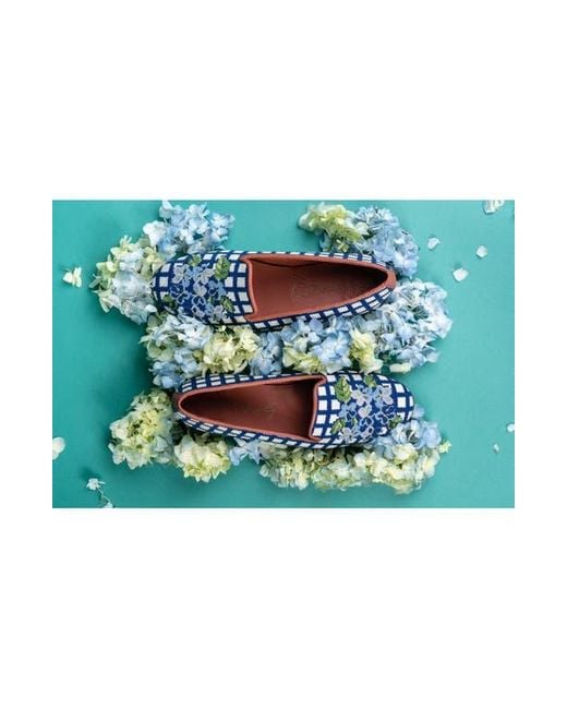 PAIGE White Needlepoint Checkered Hydrangea Flat