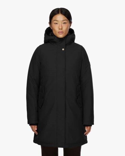 Quartz Co. Black Heidi