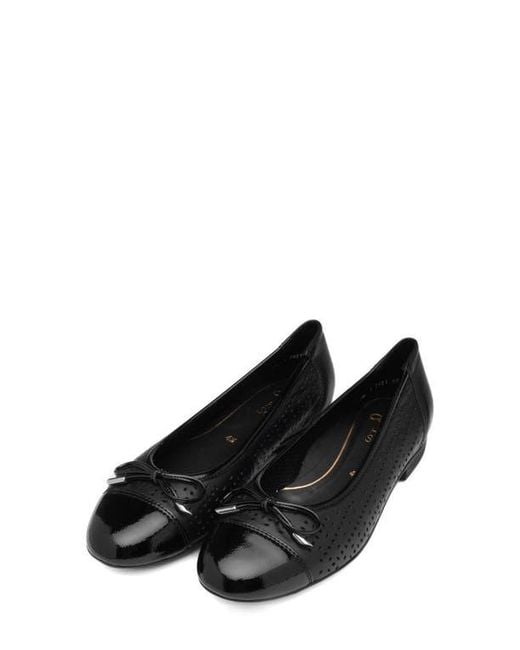 Ara Black Sangria Cap Toe Flat