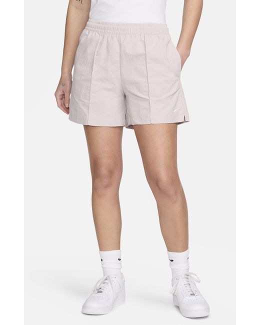 Nike White Sportswear Everything Wovens Water Repellent Mid Rise 5-inch Shorts