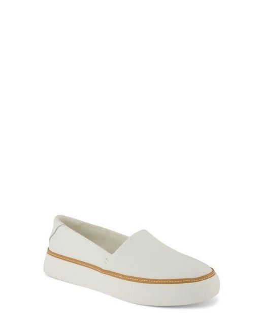 TOMS White Kameron Slip-On Sneaker