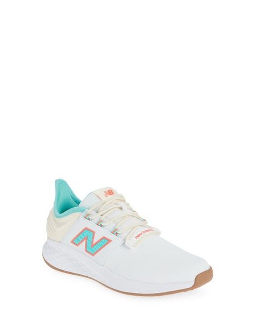 New Balance White Fresh Foam Roav V2 Spikeless Golf Shoe