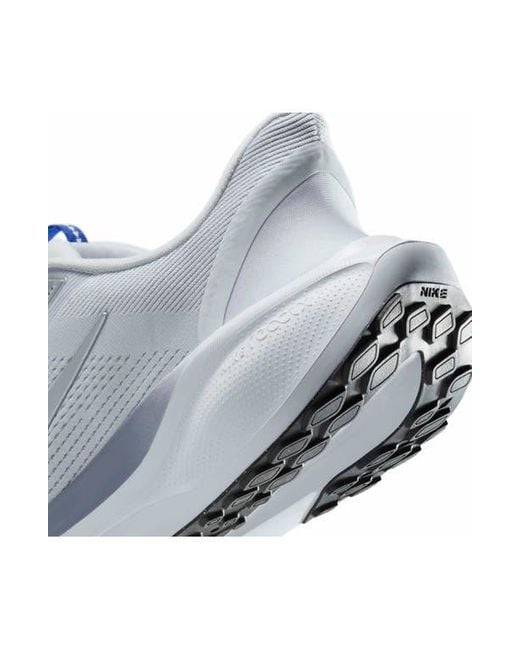Nike White Pegasus Easyon Running Shoe for men