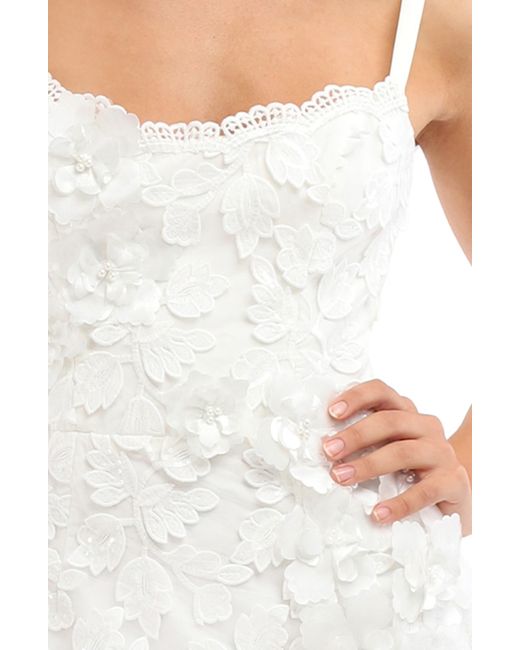 HELSI White Amber Floral Appliqué Cocktail Midi Dress