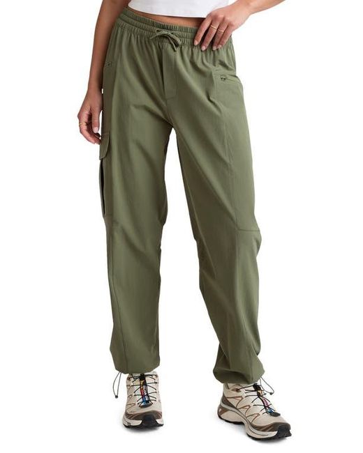 Beyond Yoga Green Peak Pants