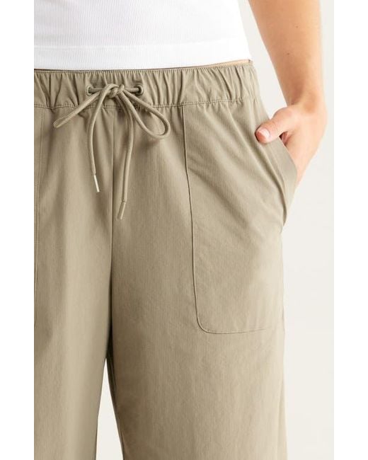 Zella Navigator Utility Pants in Natural | Lyst
