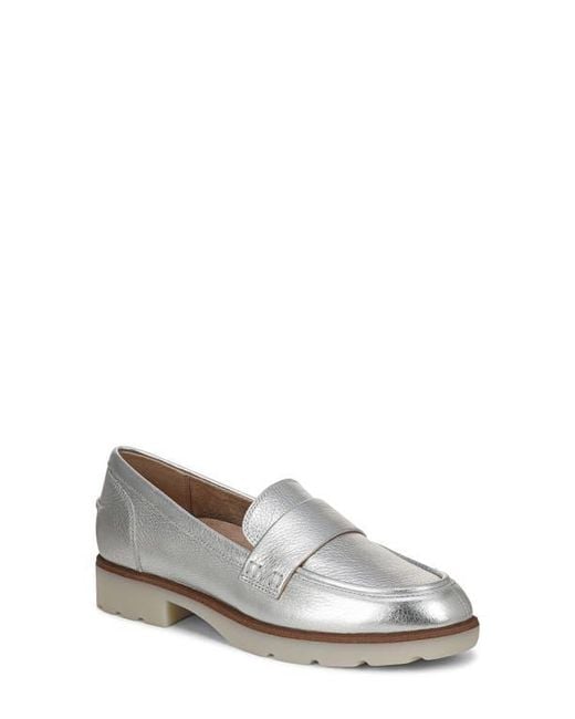 Vionic White Cleo Loafer