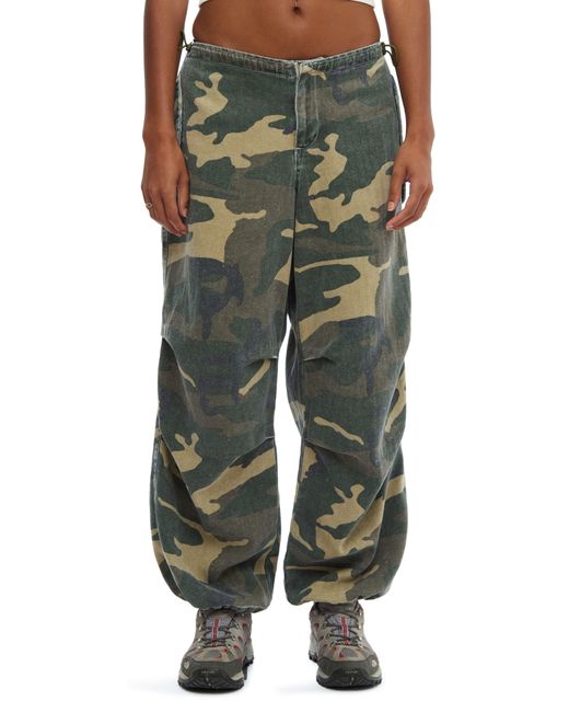 BDG Camo baggy Pants in Green Lyst