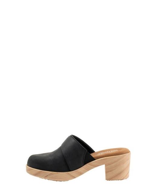 Softwalk® Black Ferrara Platform Mule
