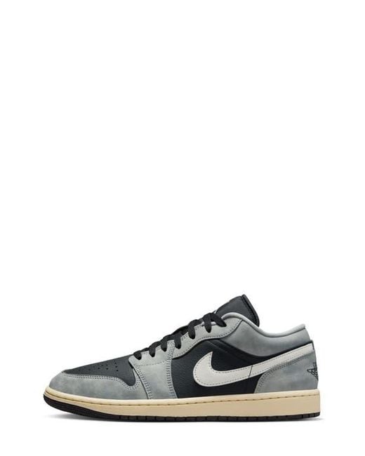 Nike Black Nike Air 1 Low Se Sneaker for men