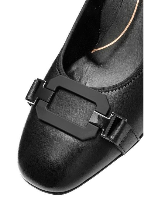 Ara Black Glacier Pump
