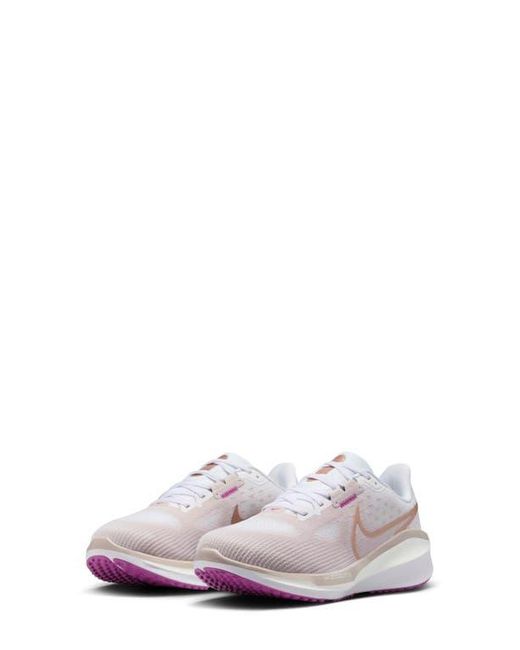 Nike Multicolor Vomero 17 Running Shoe