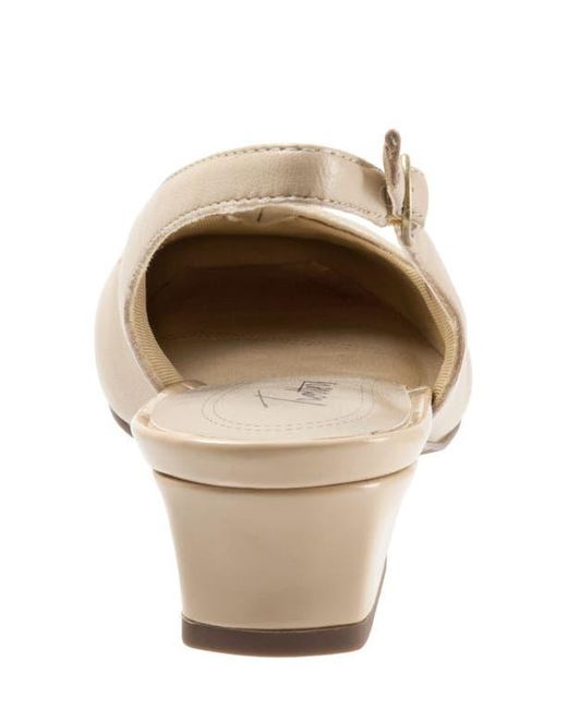 Trotters Natural 'Dea' Slingback