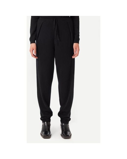 GOBI Mongolian Cashmere Black Tapered Jogger