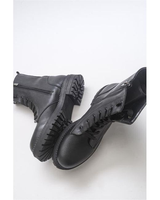Prologue Shoes Gray Singa Boot