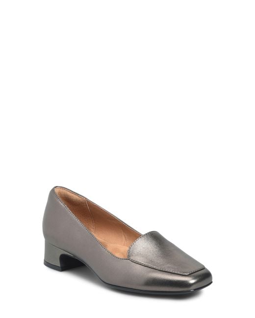 Söfft Brown Loafer Pump