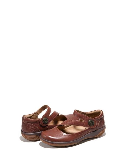 HALSA FOOTWEAR Brown Ava Flat