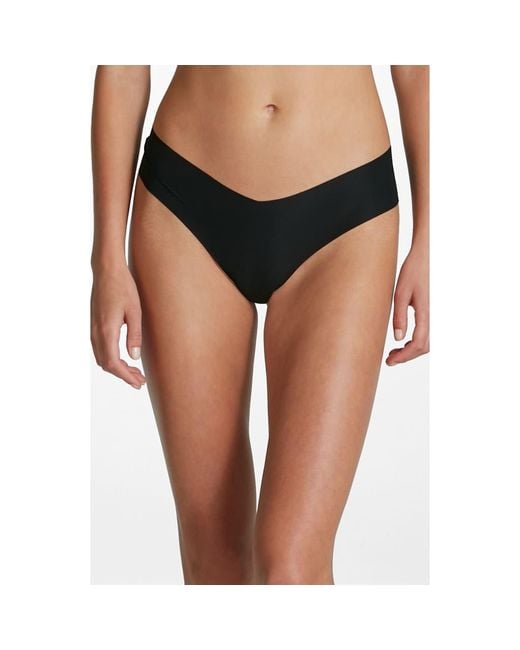 Commando Black Invisible Rib Thong