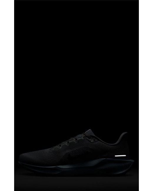 Nike White Air Zoom Pegasus 41 Running Shoe for men