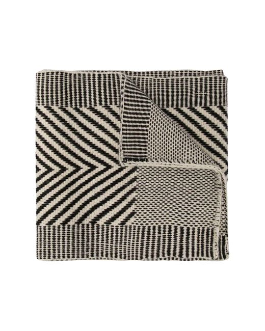 Voz Gray Chevron Scarf