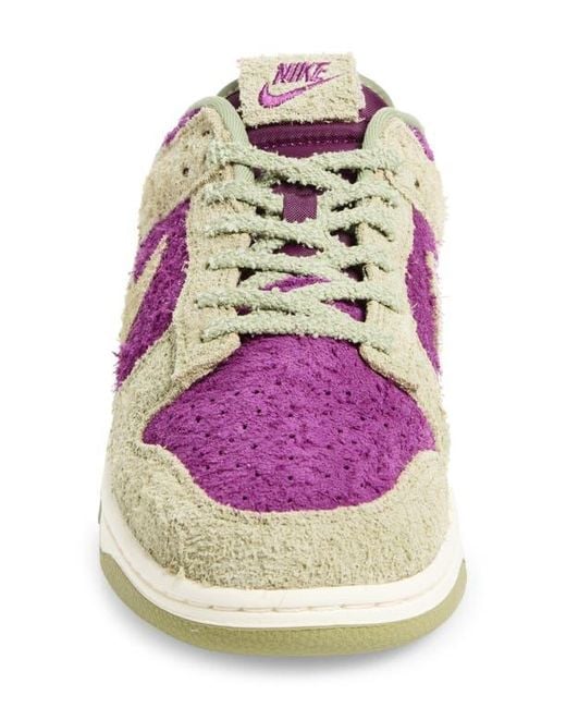 Nike Purple Dunk Low Se Basketball Sneaker for men
