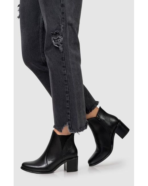 Manuela Black Alei Block Heel Side Up Bootie