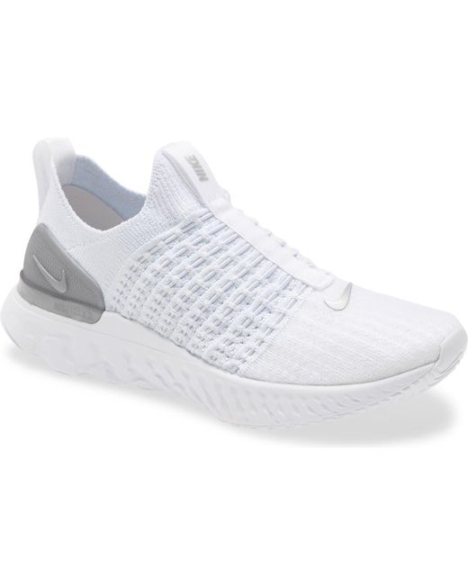 Epic react flyknit 2 women's shoes sale/silver discount