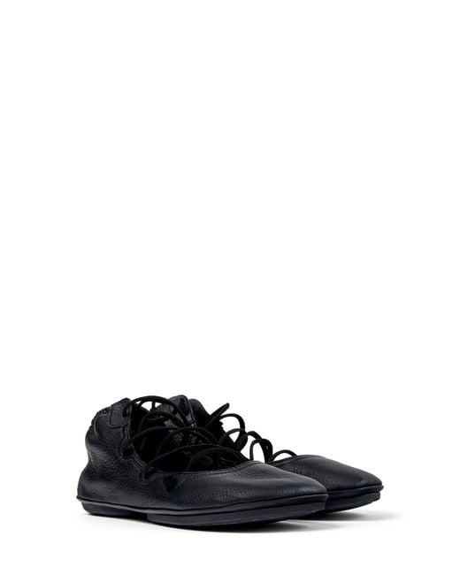 Camper Black Right Nina Flat